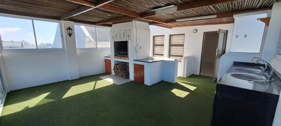 4 Bedroom Property for Sale in Dwarskersbos Western Cape